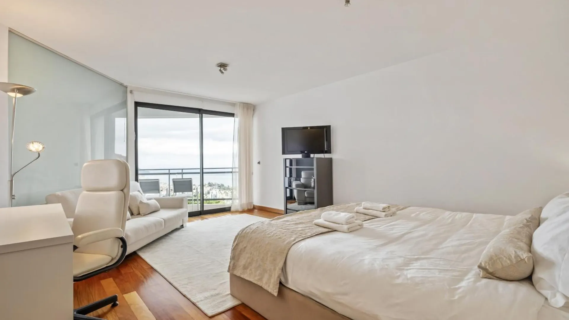 Villa Beausoleil by Madeira Sun Travel Funchal  Funchal (Madeira)